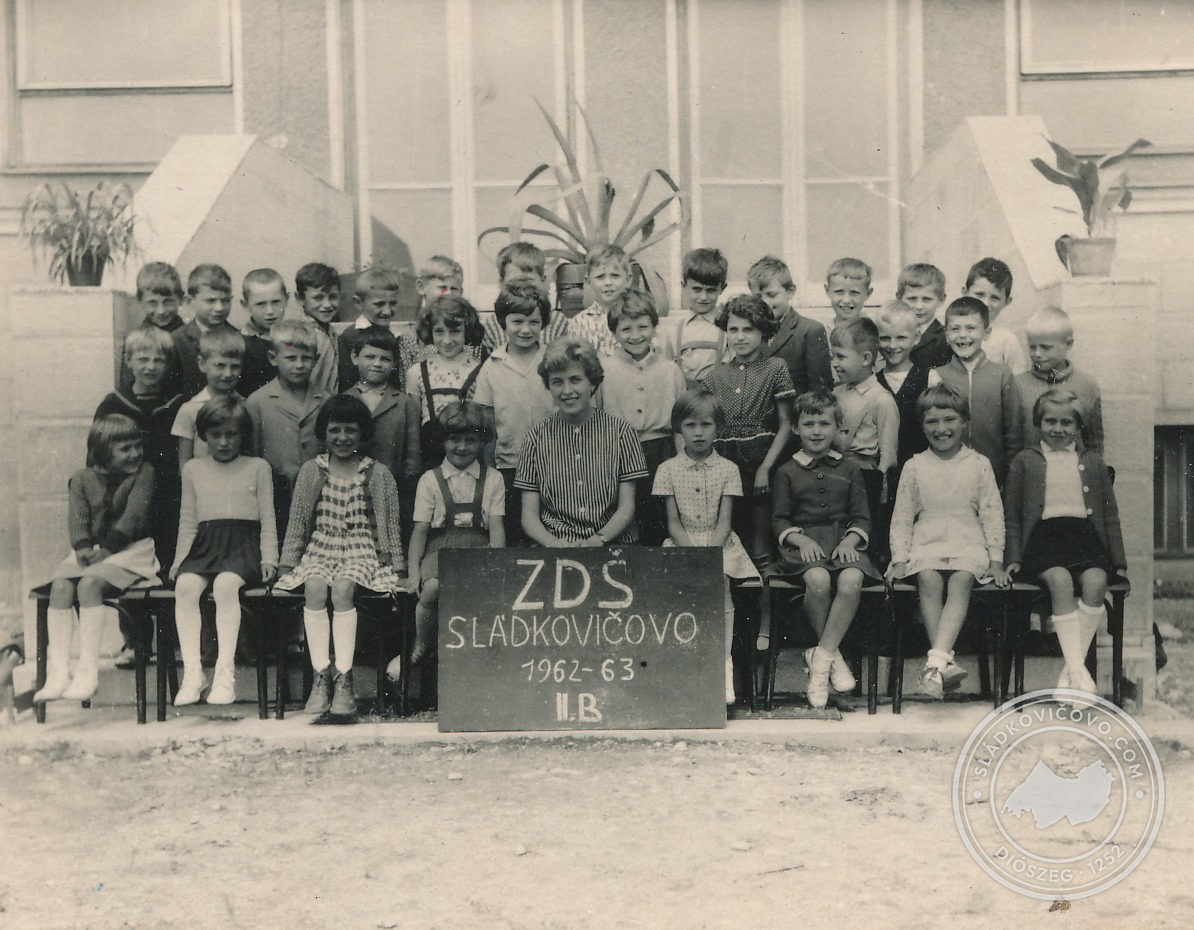 ZŠ 1962-63 2.B (1955)