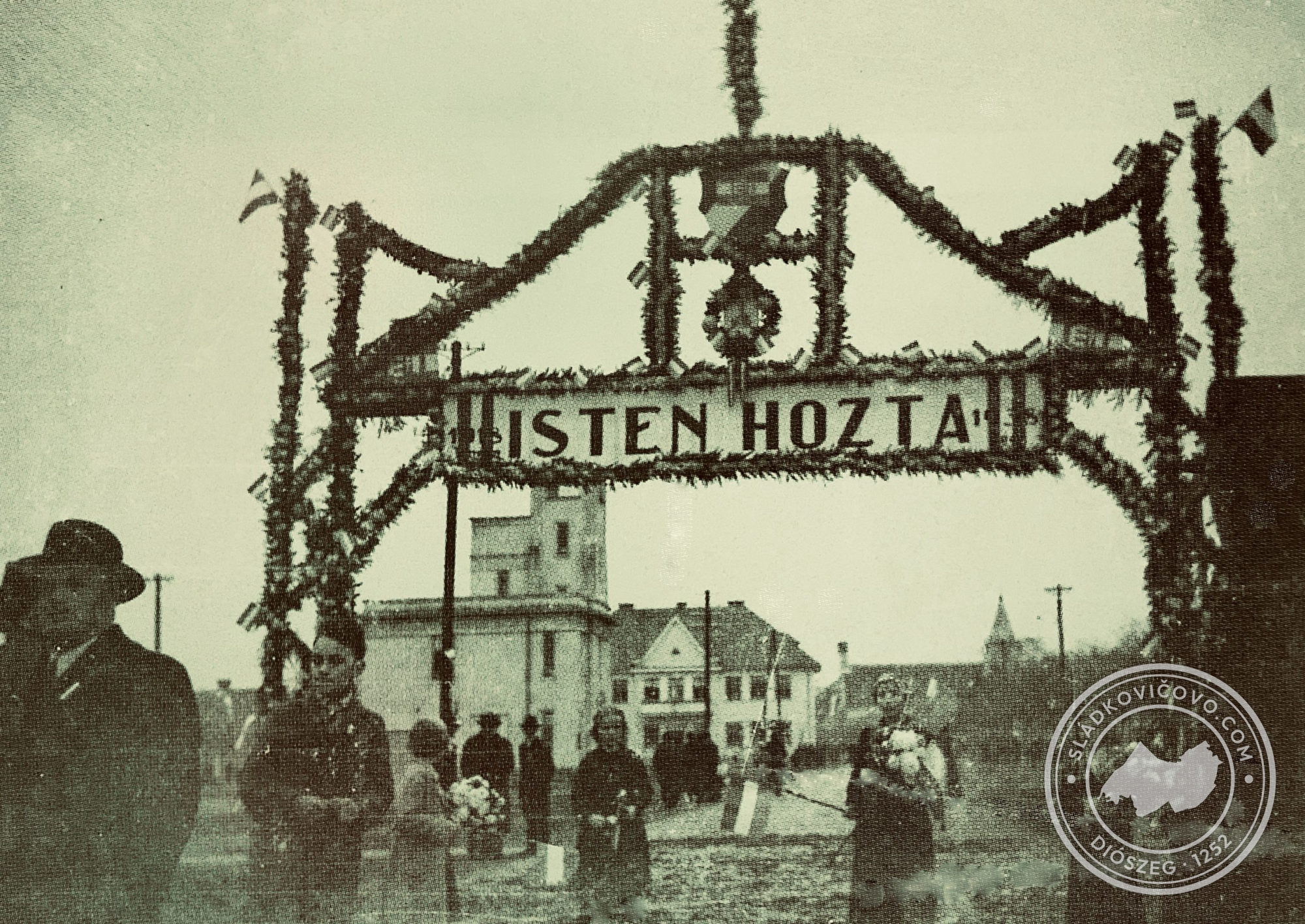 Diadalkapu a Magyar Királyi Honvédség csapatainak fogadására 1938. november 9-én és 10-én.