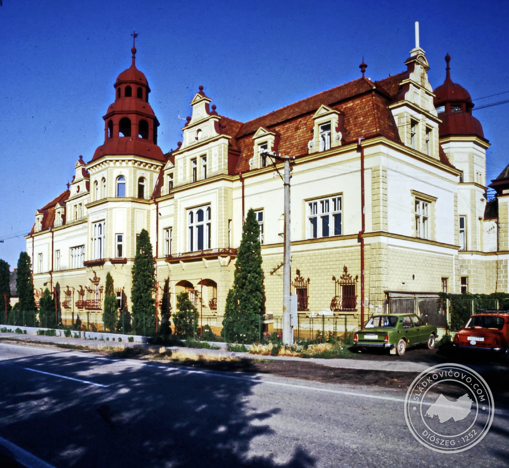 A kastély egy 1983-as fényképen.