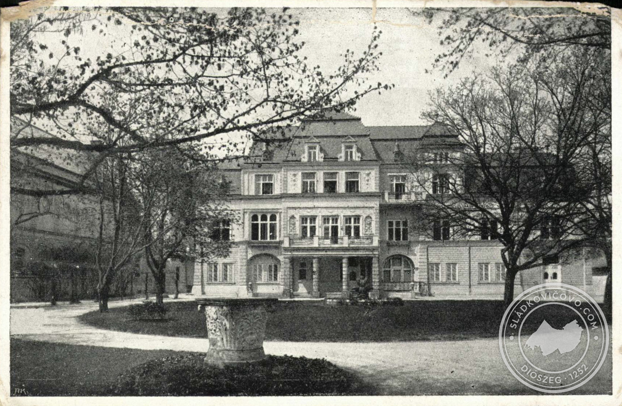 Képeslap, amely száz évvel ezelőtt, 1925-ben ment át a postán.